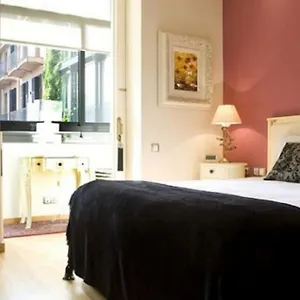 https://1208-exclusive-design-apartment.catalonia-hotels.com