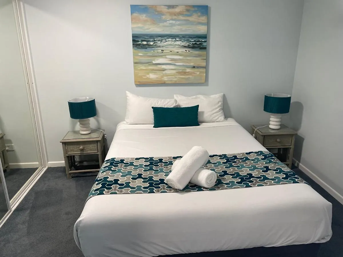 Nautilus Resort מולולאבה 3*,  אוסטרליה